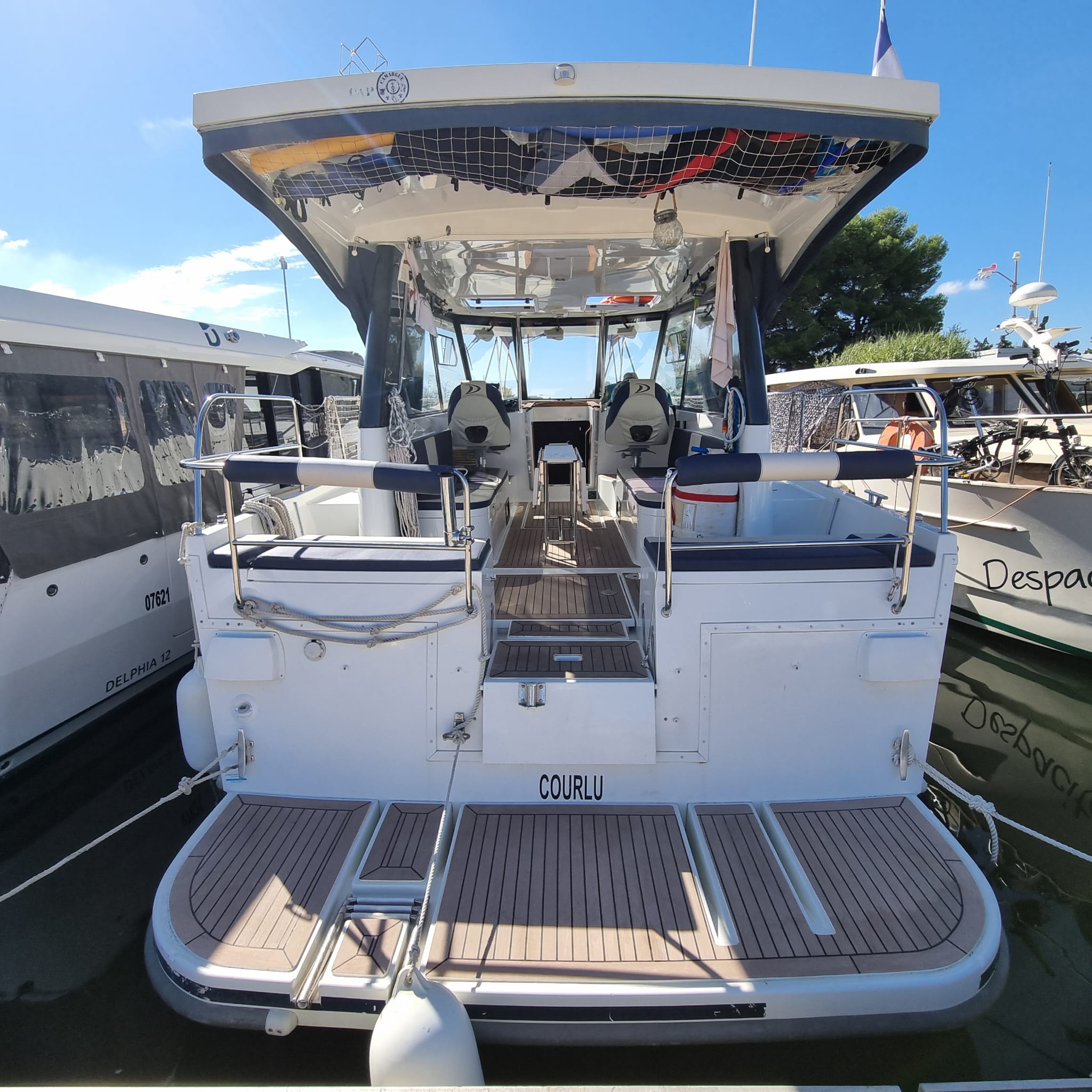 Photo Delphia 1350 Escape