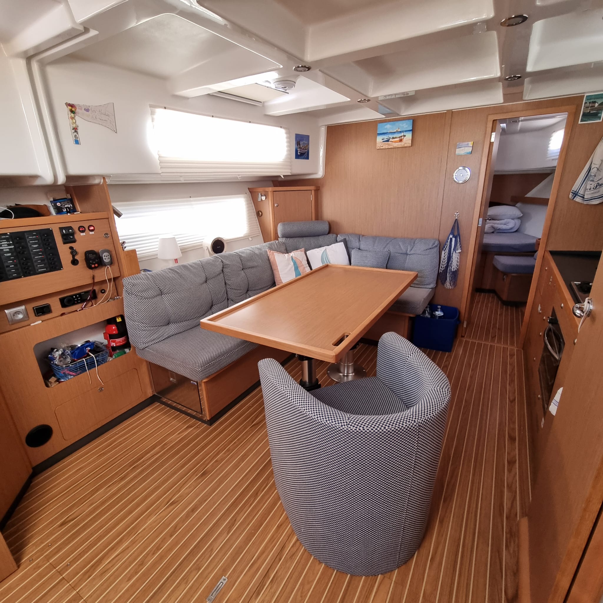 Photo Delphia 1350 Escape
