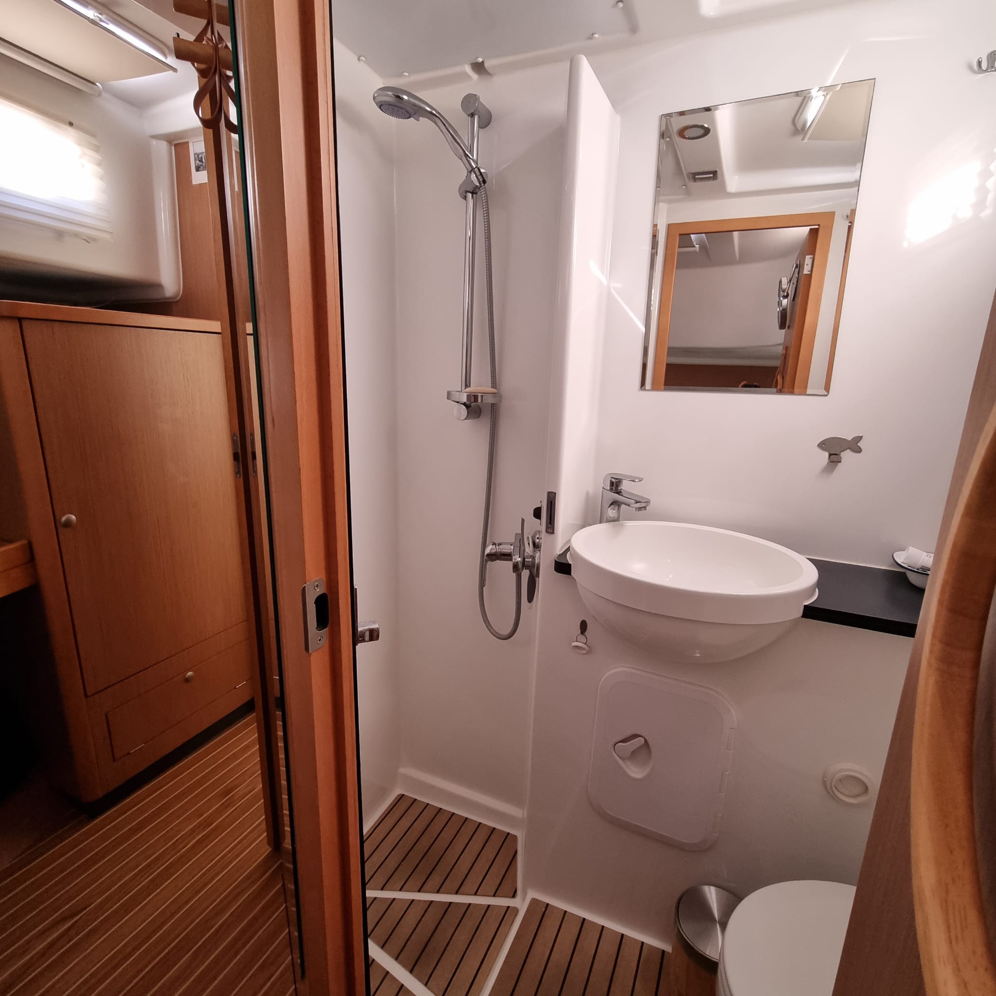 Photo Delphia 1350 Escape