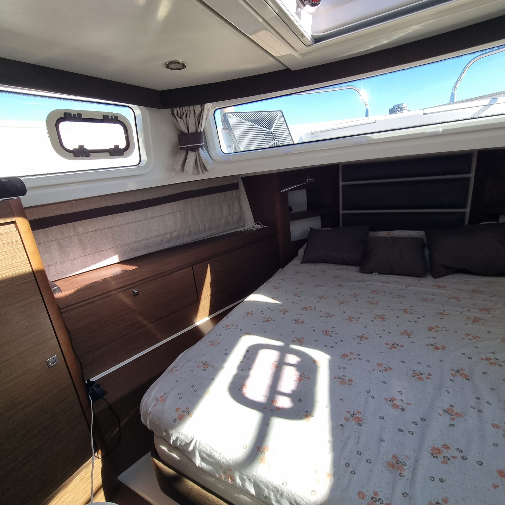 Photo Delphia 12 Sedan