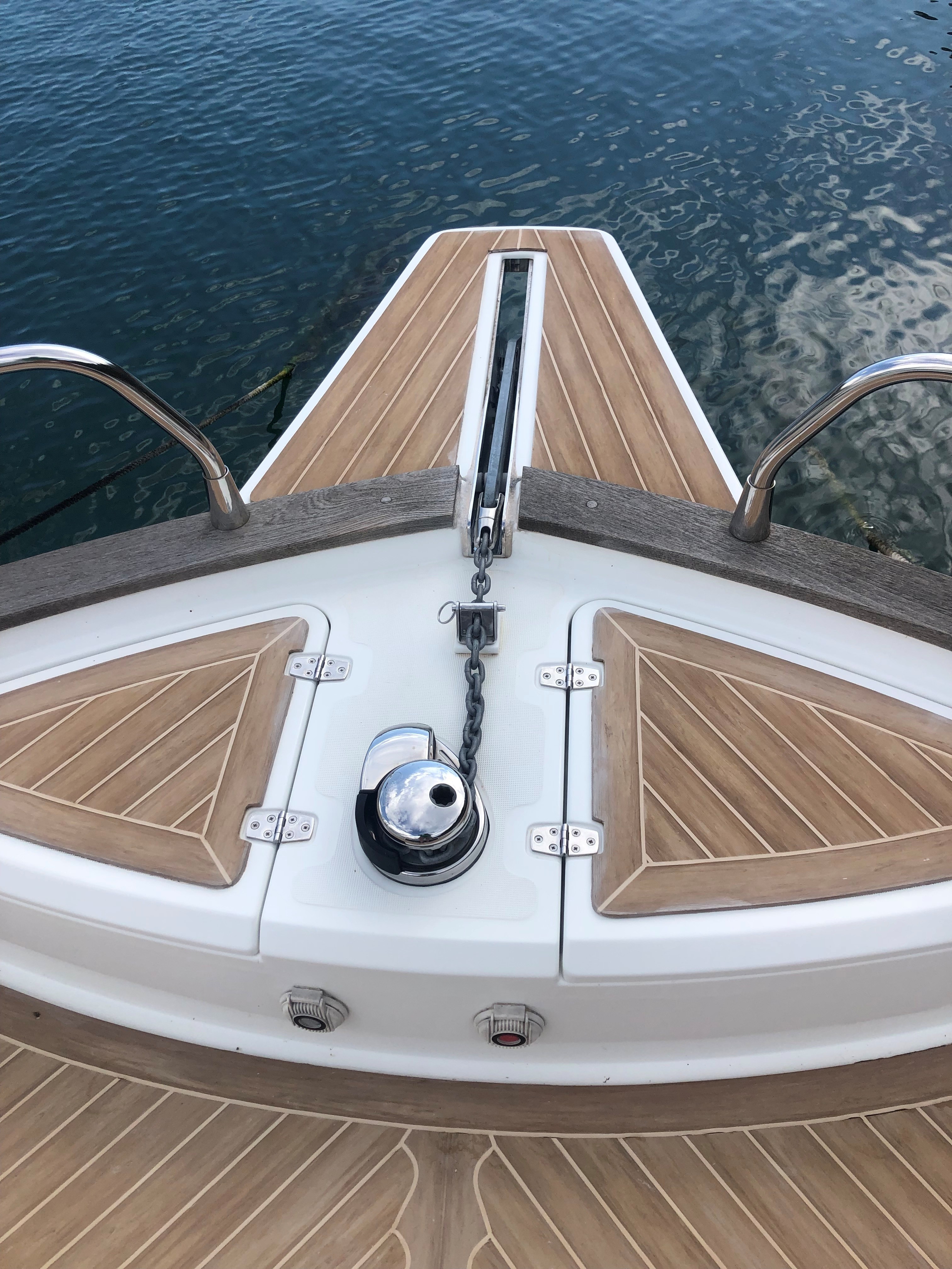 Photo Delphia 12 Flybridge