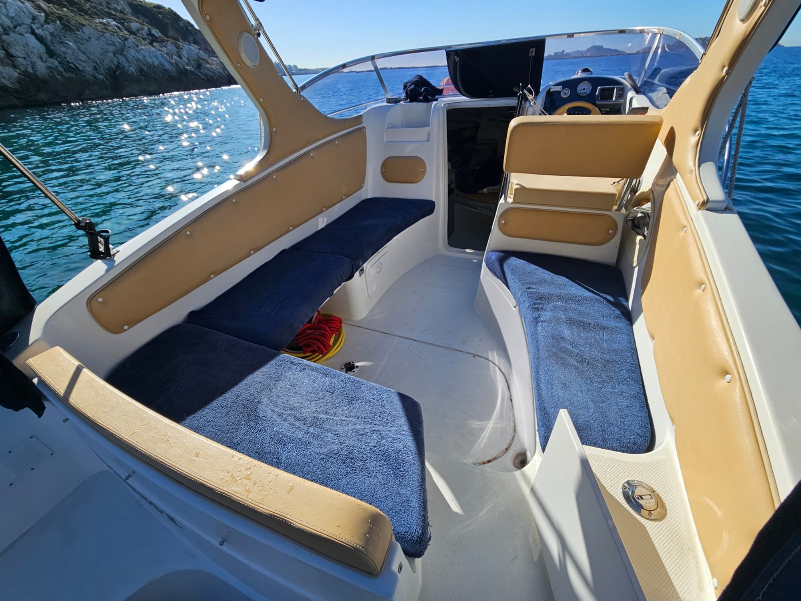 Photo Saver 690 Cabin Sport