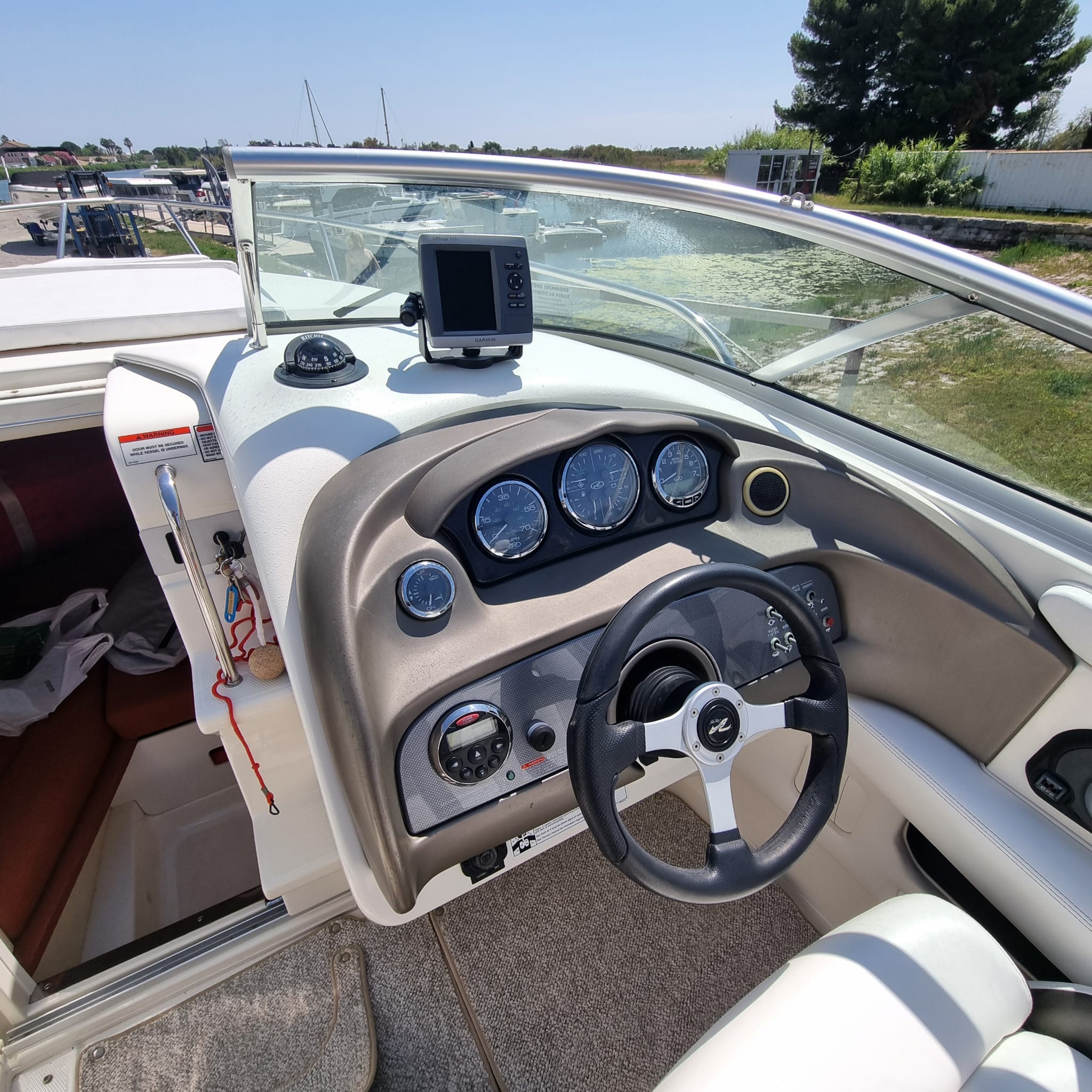 Photo Sea Ray 240 Sun Sport   