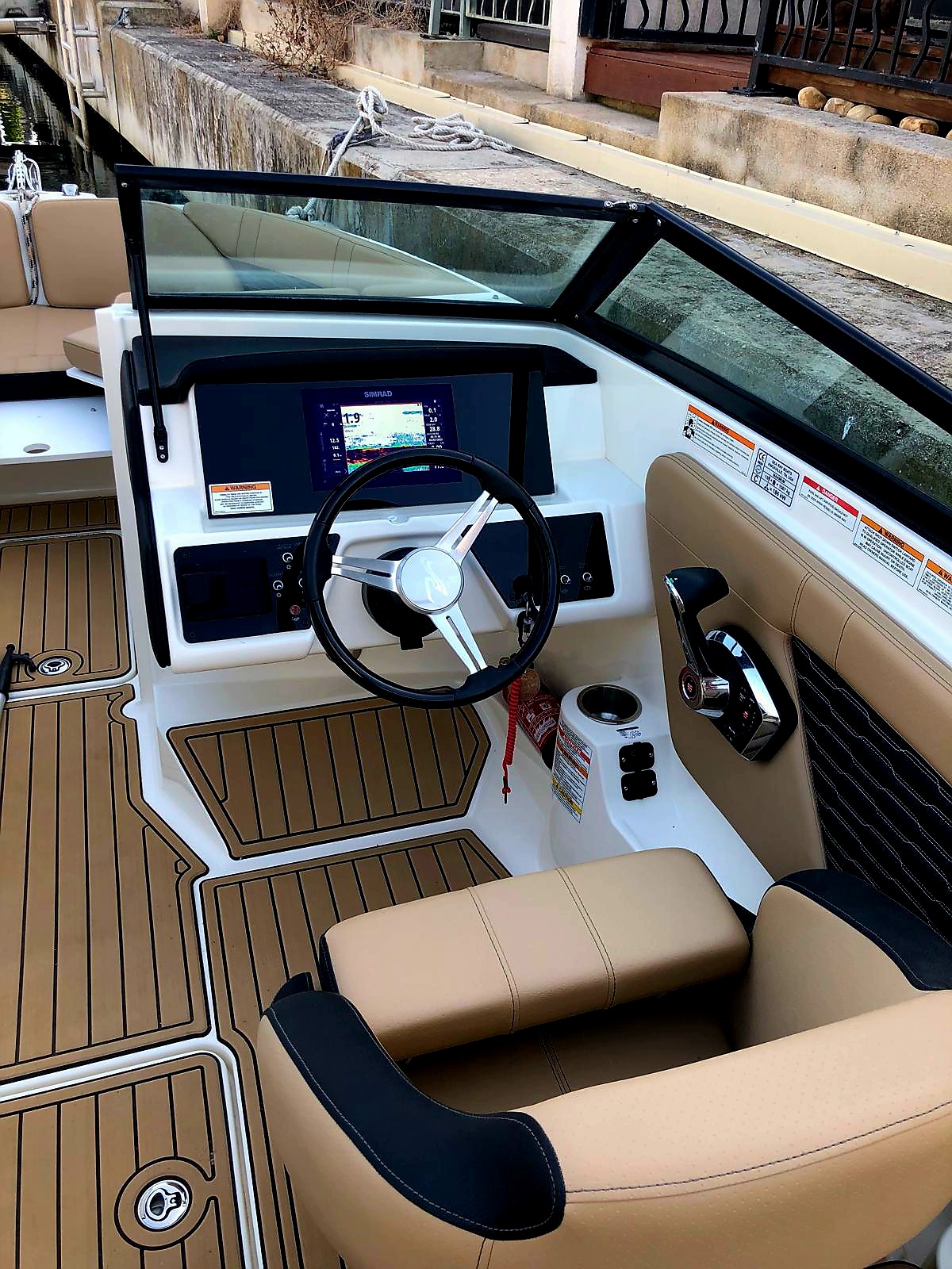 Photo Sea Ray 230 SPX OB