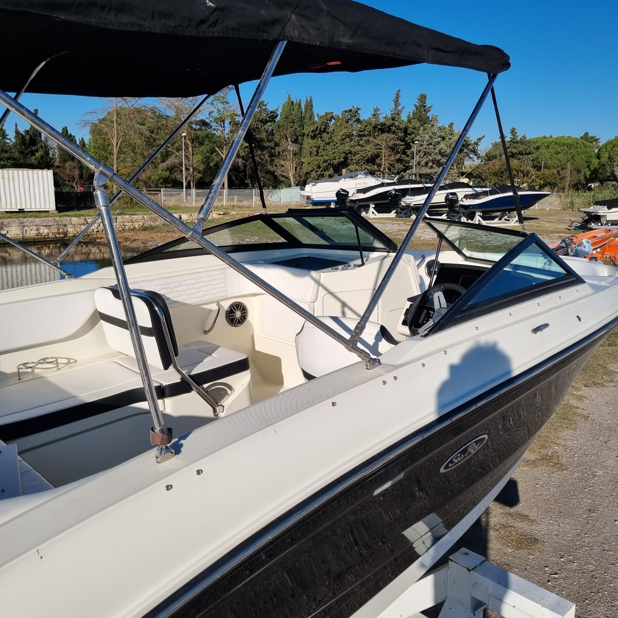 Photo Sea ray - spx 210 hors bord