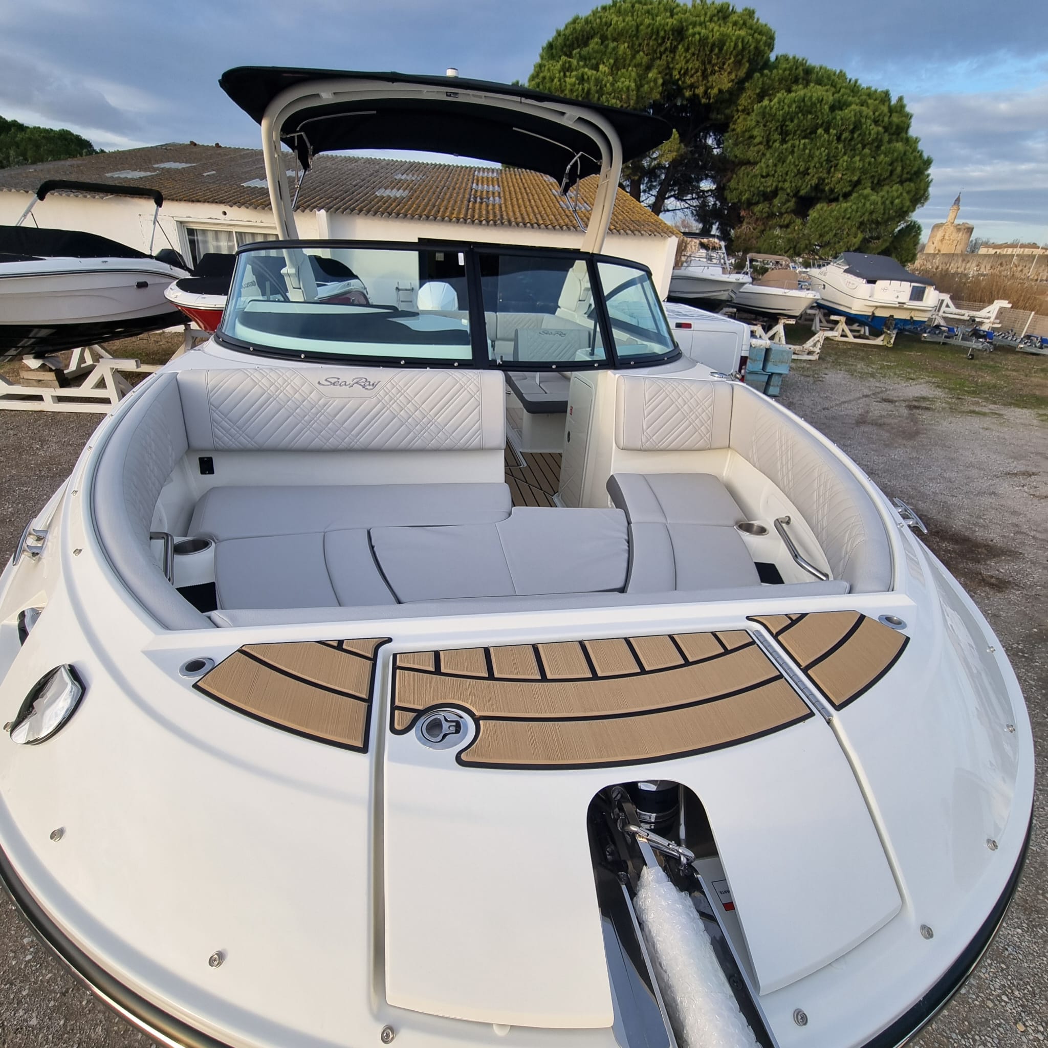 Photo Sea ray - 250 sdx hors-bord