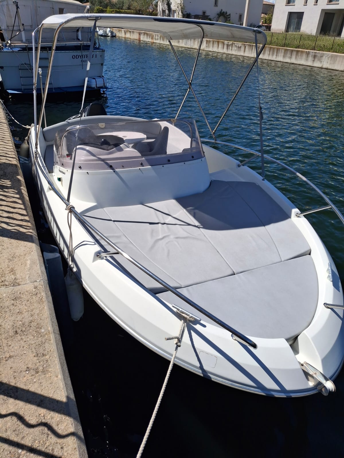 BENETEAU FLYER 650 SUN DECK  