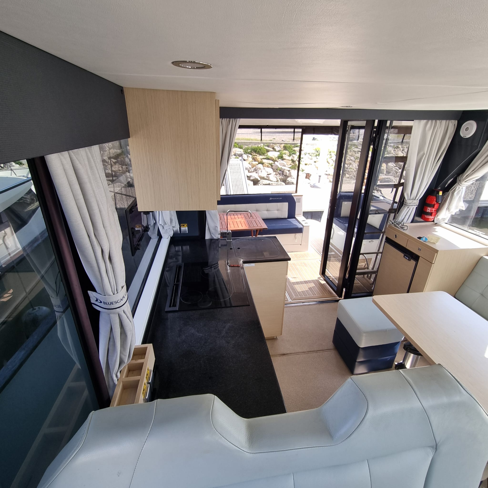 Photo Delphia 12 Flybridge