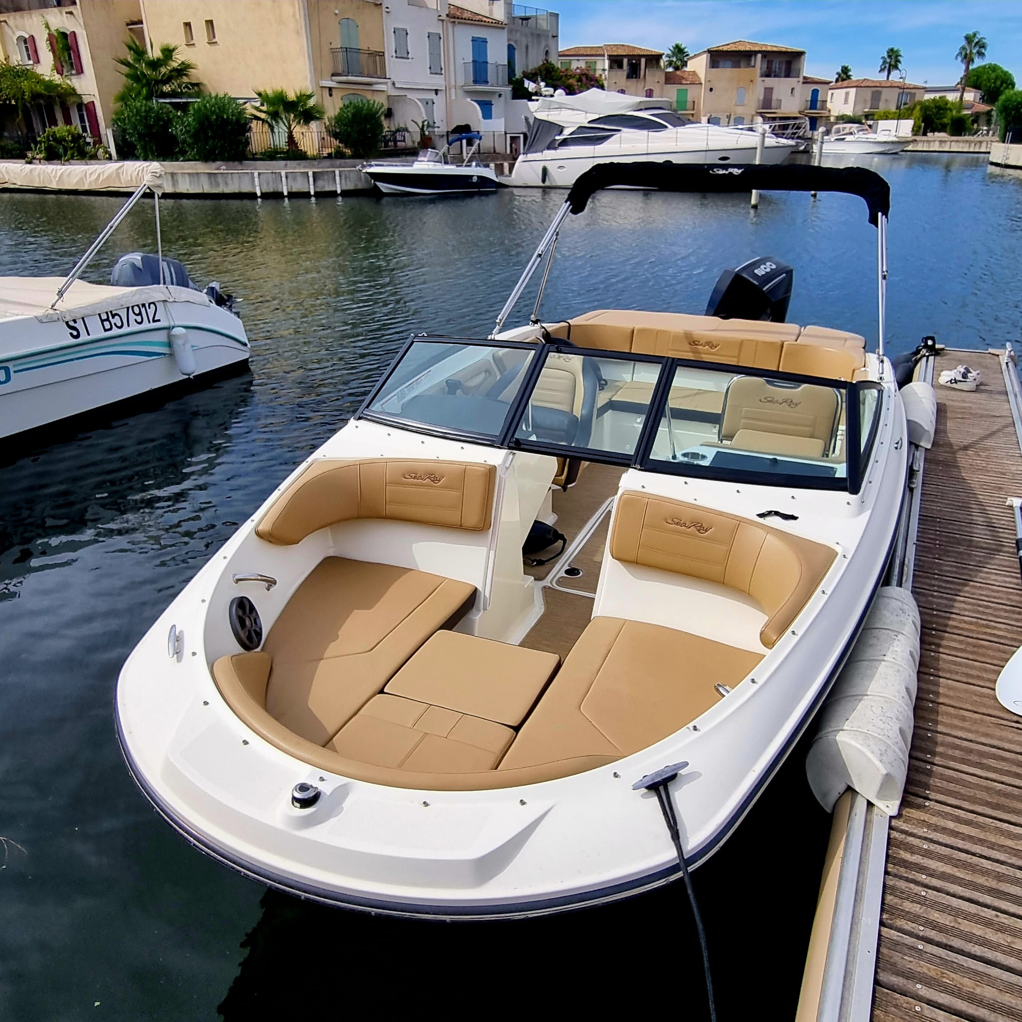 Photo Sea Ray 210 HB